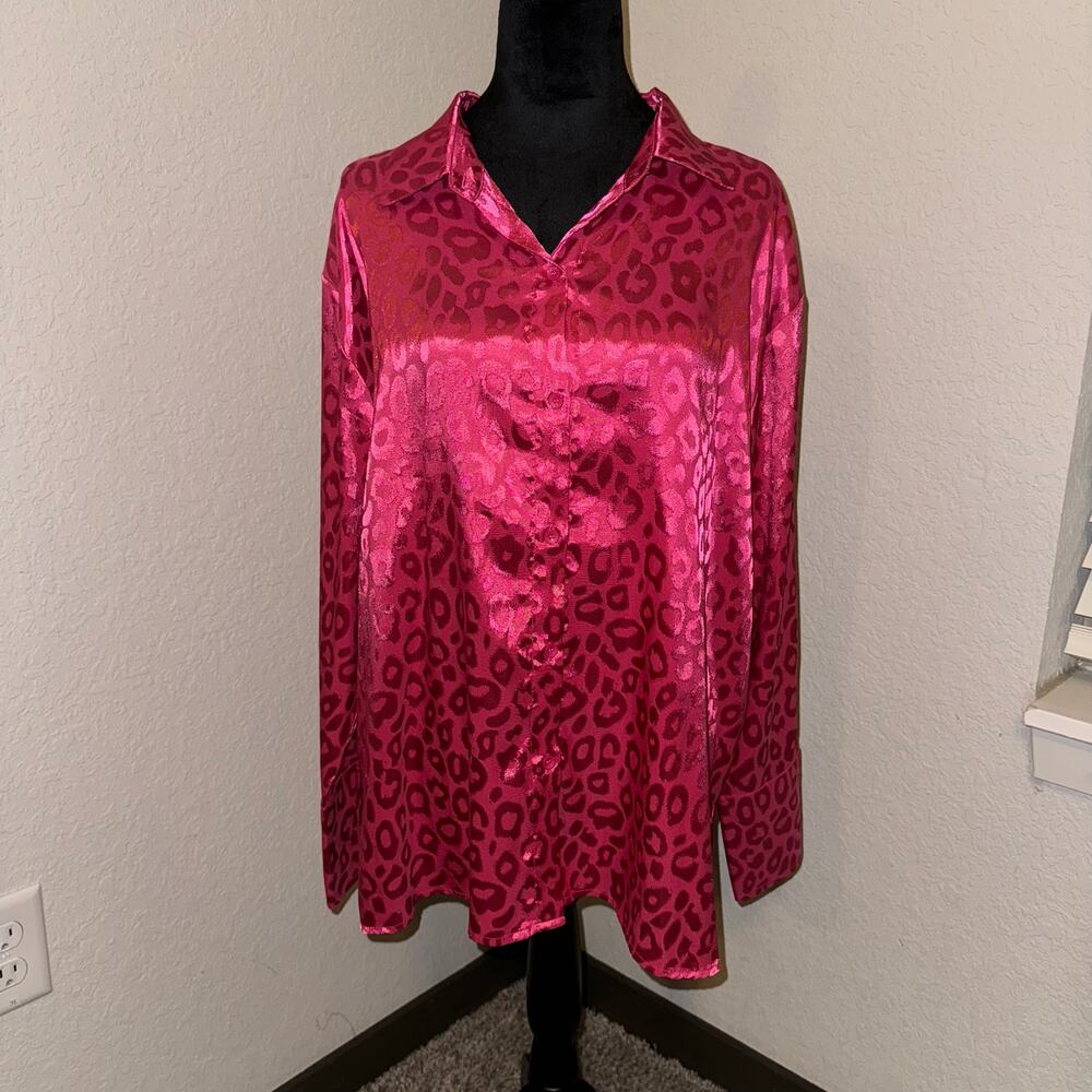 Pink Lily Already Spoken For Pink Leopard Print Satin Blouse Women's Size Large